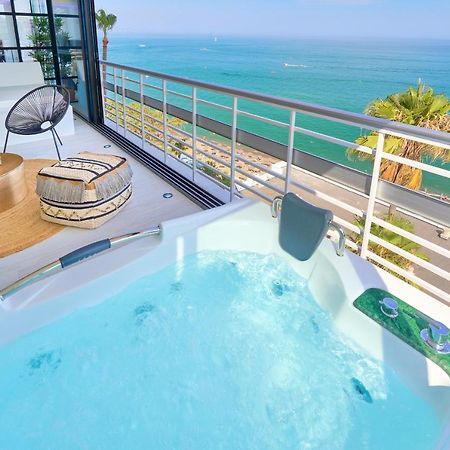 Savanna Beach. Amazing Apartment With Jacuzzi Торремолинос Экстерьер фото